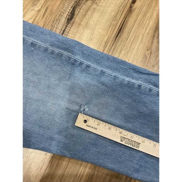 Vintage Levi’s 505 Jeans Mens 38 x 32 Made in USA Light Wash 90s Small Hole Left - Picture 11 of 16